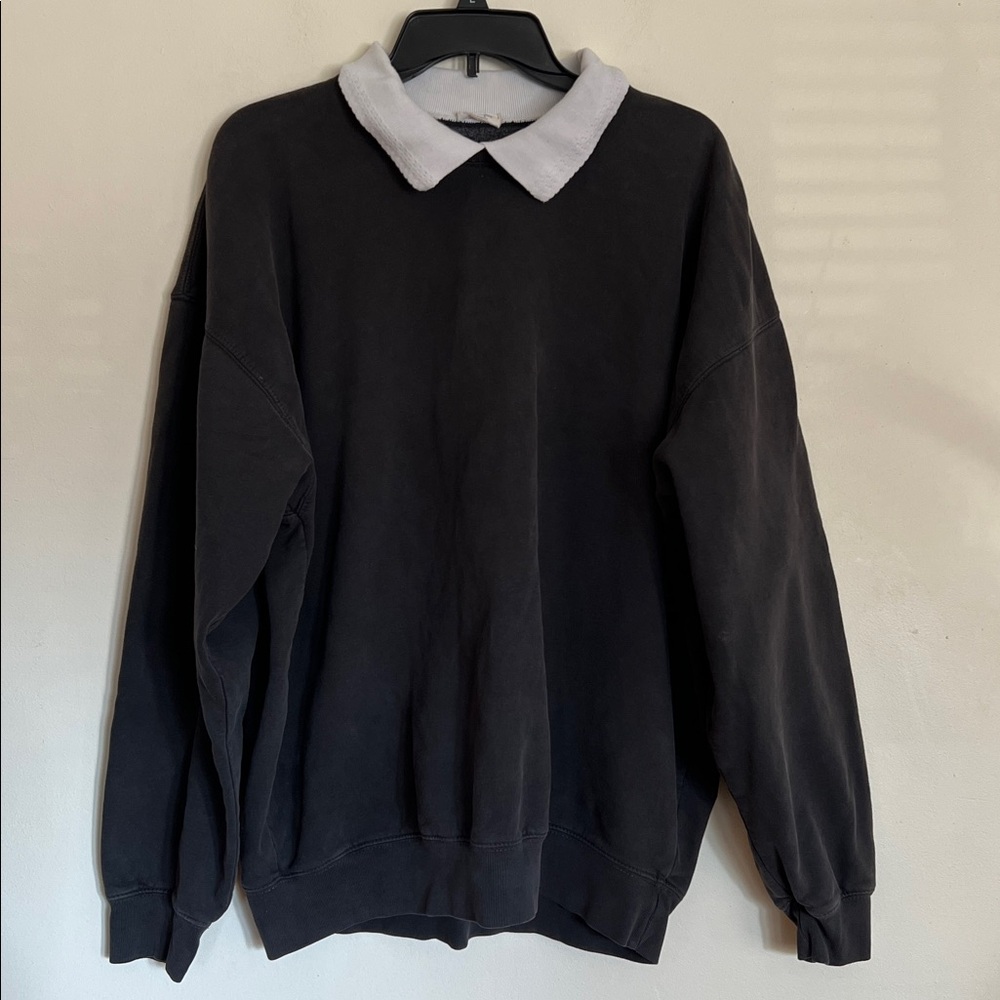 Jonn Colt Cozy Gray Sweatshirt With collar